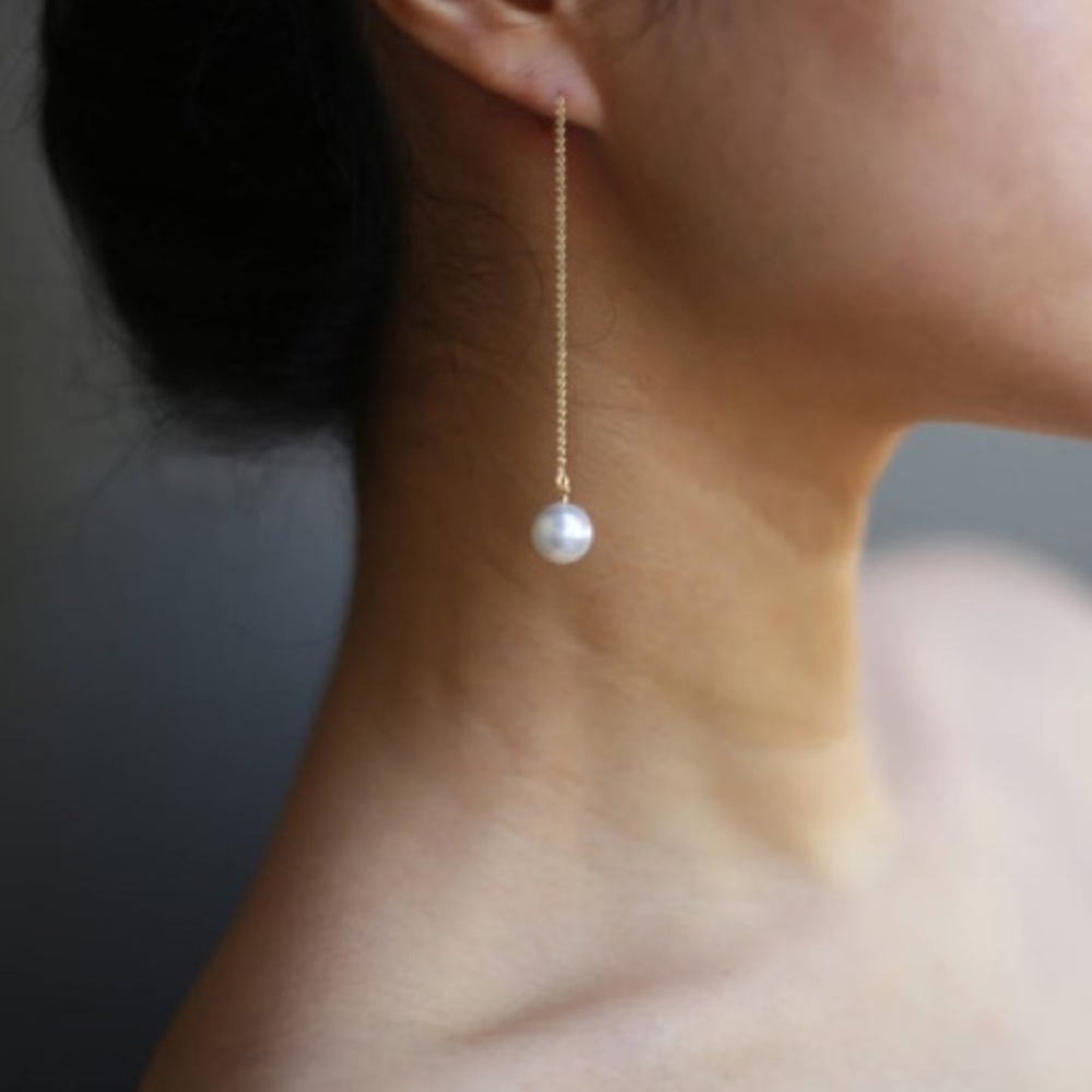 Pearl thread earrings